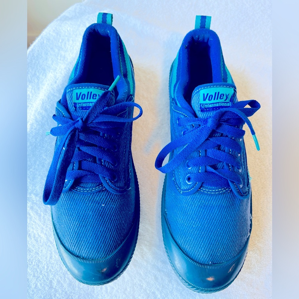Volley International Sneaker - Picture 11 of 13